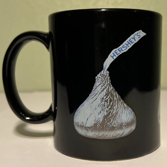 Hershey’s Chocolate Kisses Candy Wrapped in Shiny Silver Foil Mug - Picture 2 of 6